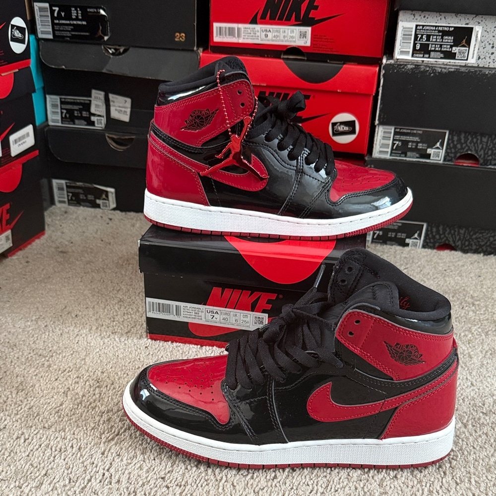 Nike Air Jordan 1 High Black Red Patent Leather